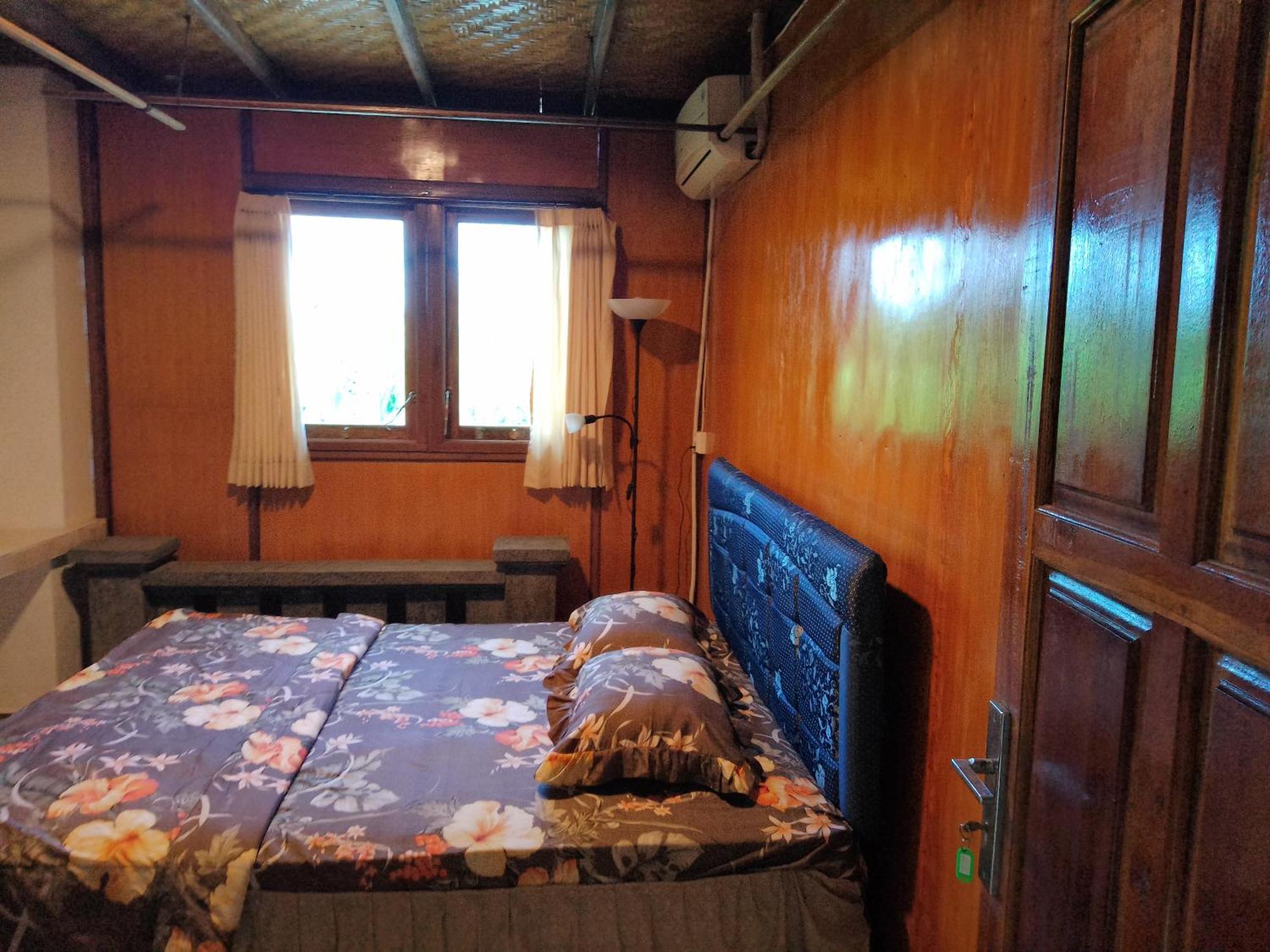 Pondok Diana Yuki Jasri Zimmer foto